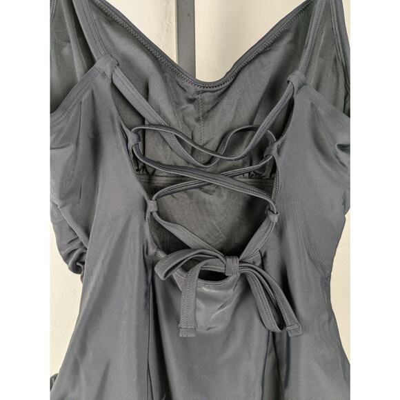 Cupshe black Alluring One-Piece Swimsuit with Lace-Up Back Detail - Picture 7 of 9